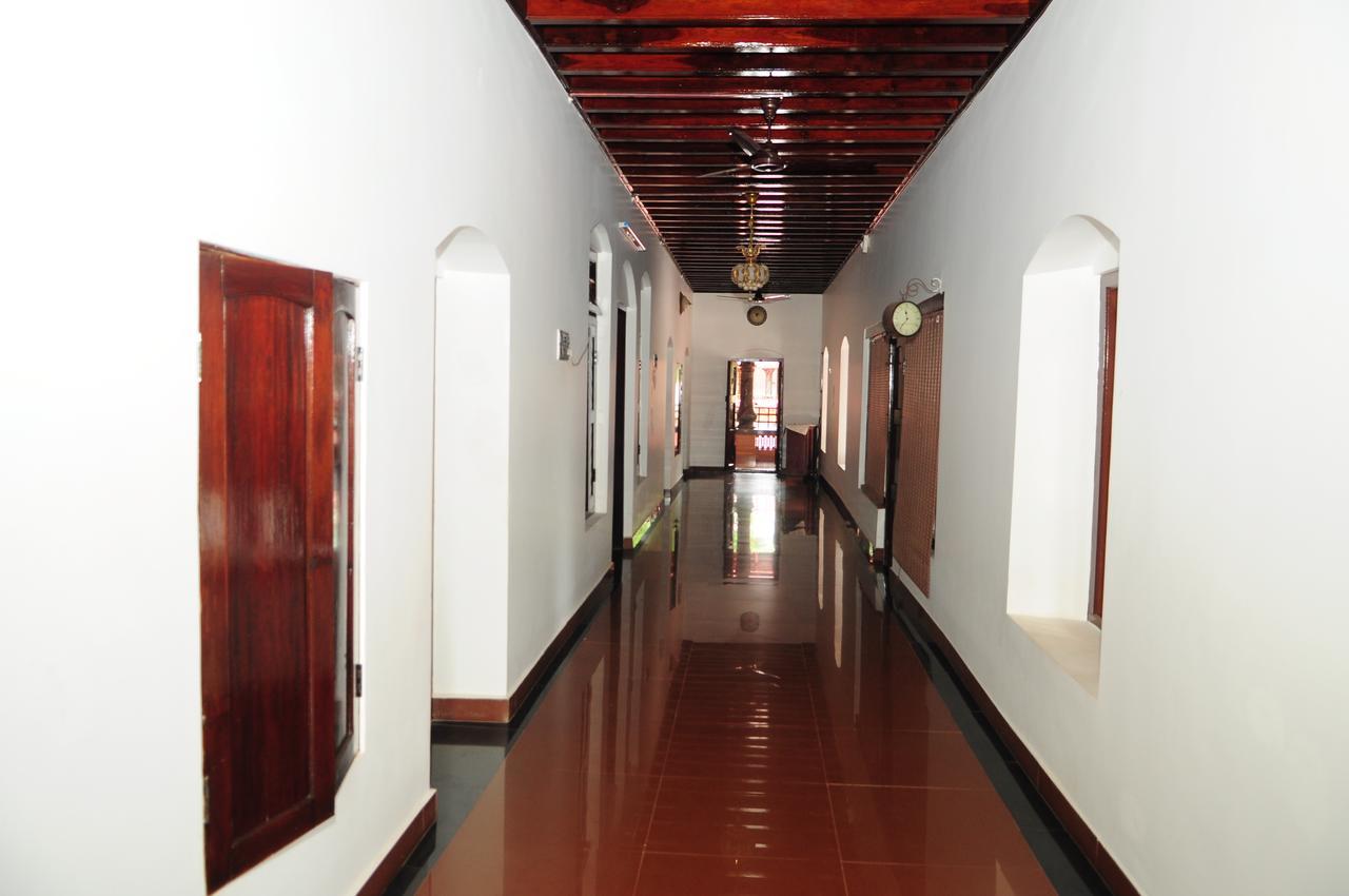 Ayur Vaidya Mana Hotel Palakkad Esterno foto